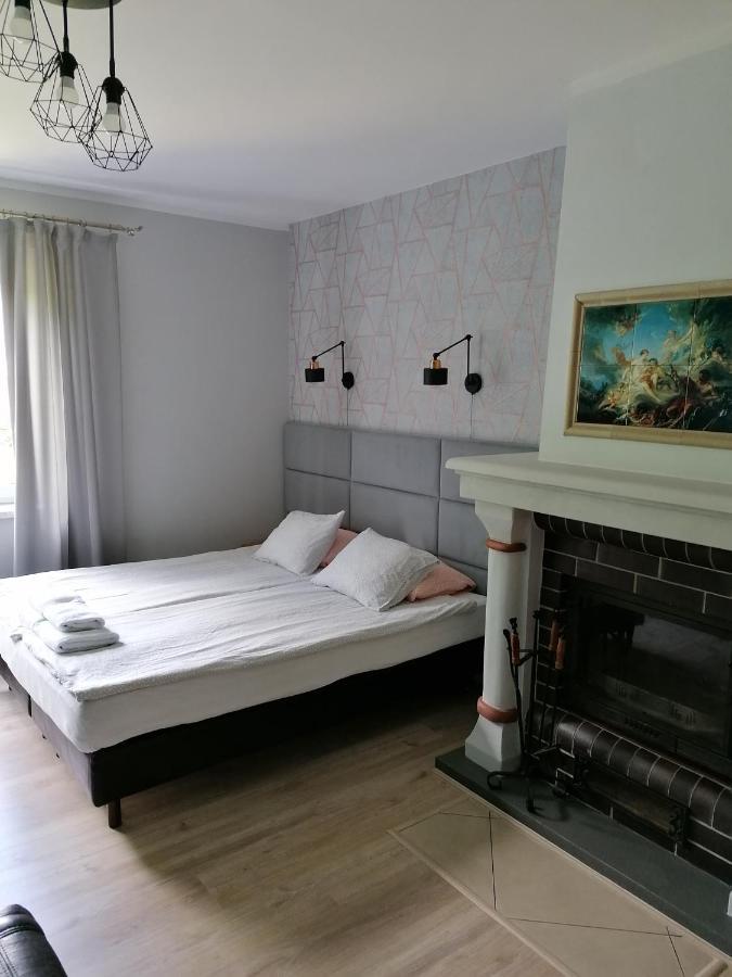 Ferienwohnung Gosciniec Pod Roza Chełmno Exterior foto