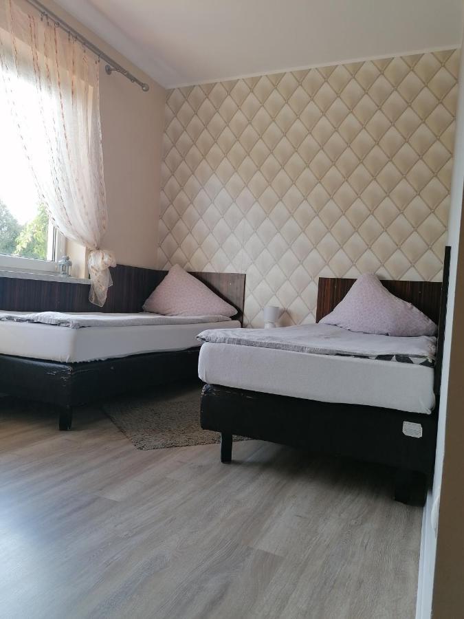 Ferienwohnung Gosciniec Pod Roza Chełmno Exterior foto