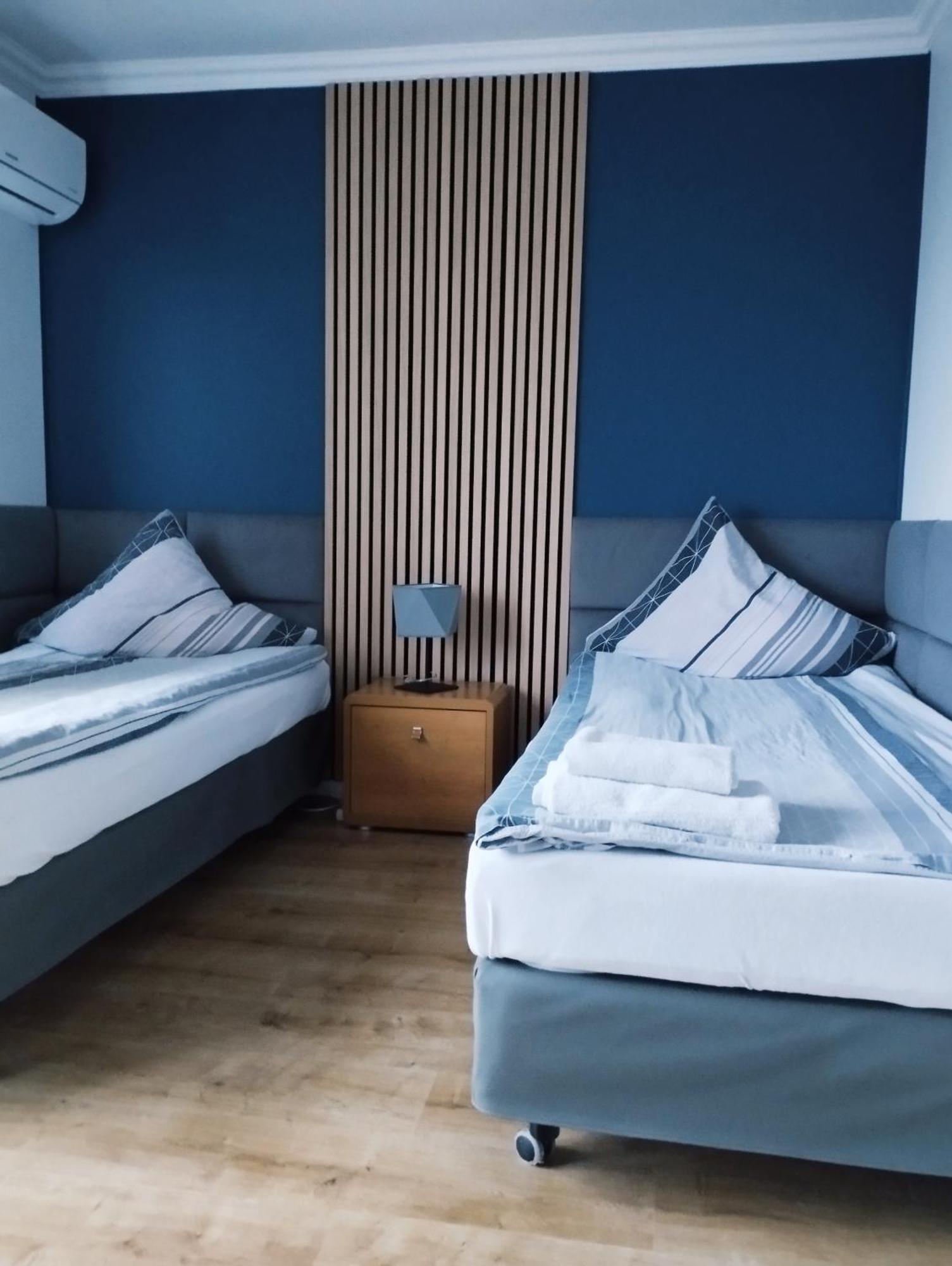 Ferienwohnung Gosciniec Pod Roza Chełmno Exterior foto