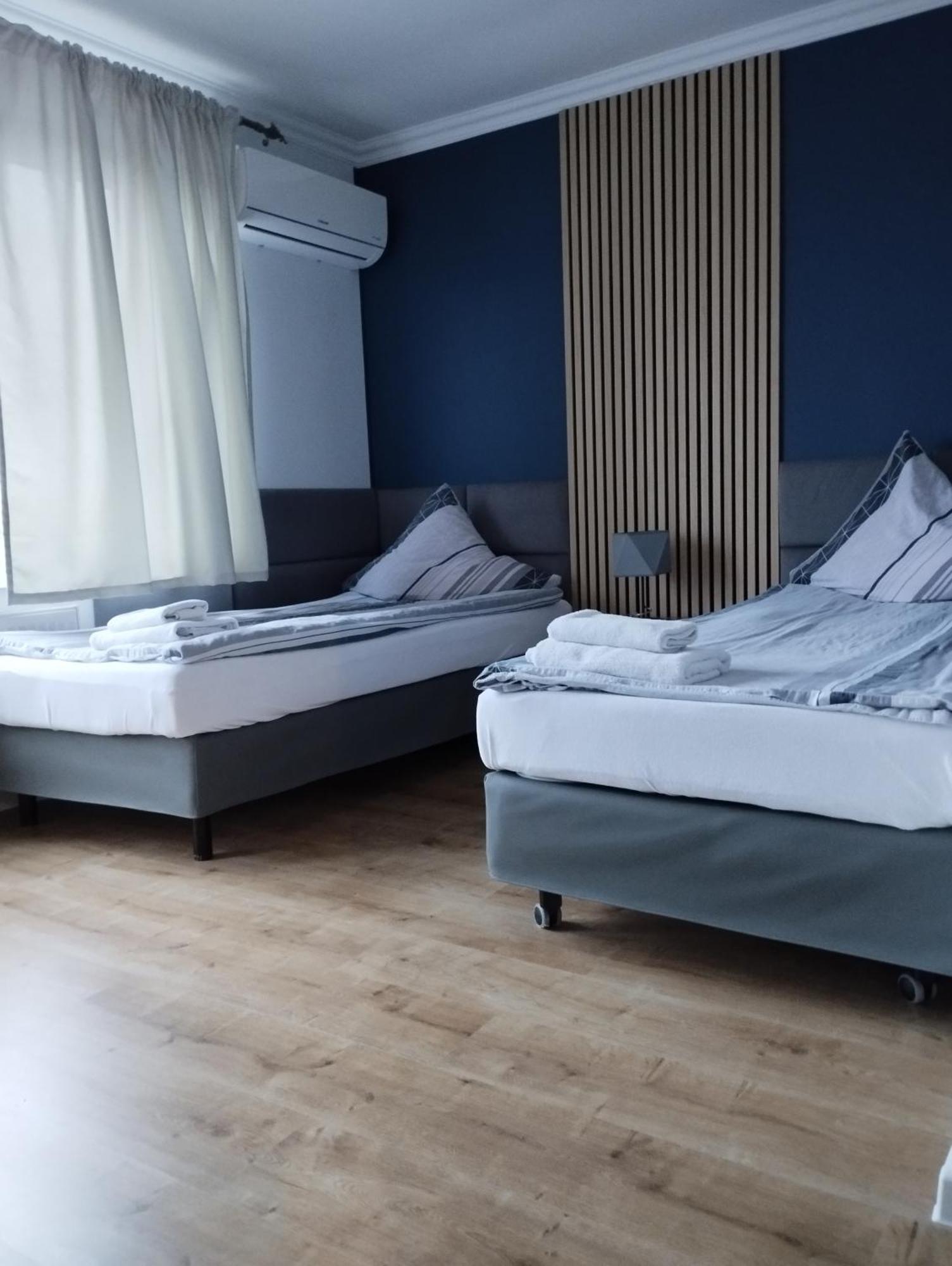 Ferienwohnung Gosciniec Pod Roza Chełmno Exterior foto