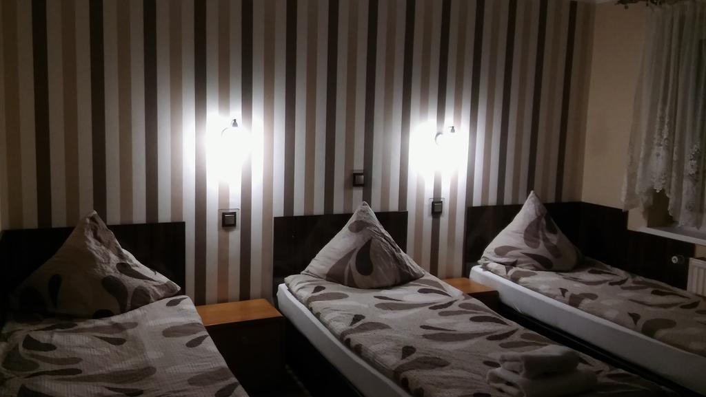 Ferienwohnung Gosciniec Pod Roza Chełmno Exterior foto