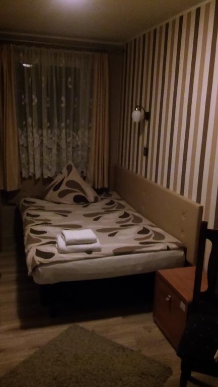 Ferienwohnung Gosciniec Pod Roza Chełmno Exterior foto